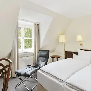 Kloesterle - In Kuerze Elaya Kloesterle Hotel Noerdlingen